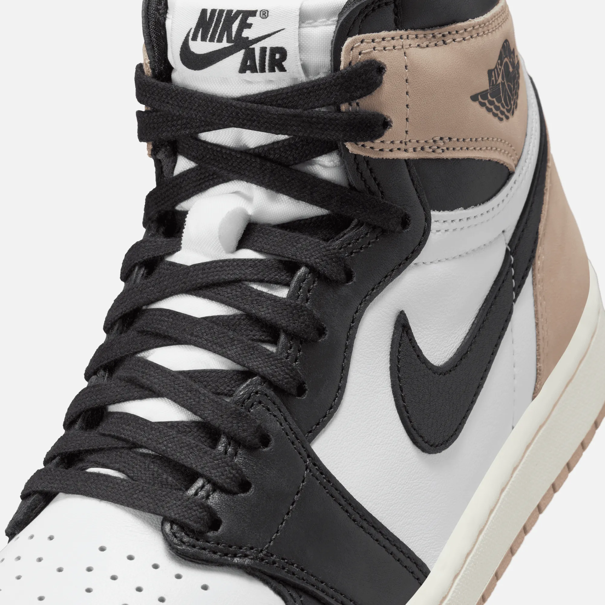 Air Jordan Women's 1 Retro High OG Latte