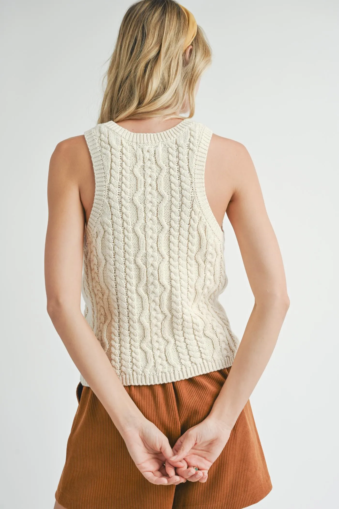 CABLE SWEATER TANK