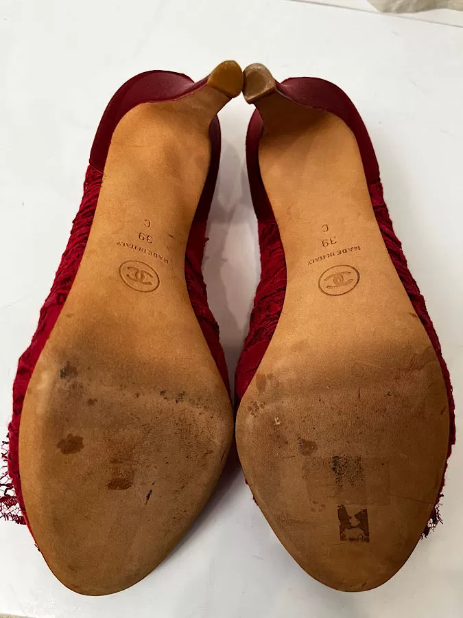 Chanel Light Red Lace Satin Heels EU 39C US 8.5/9