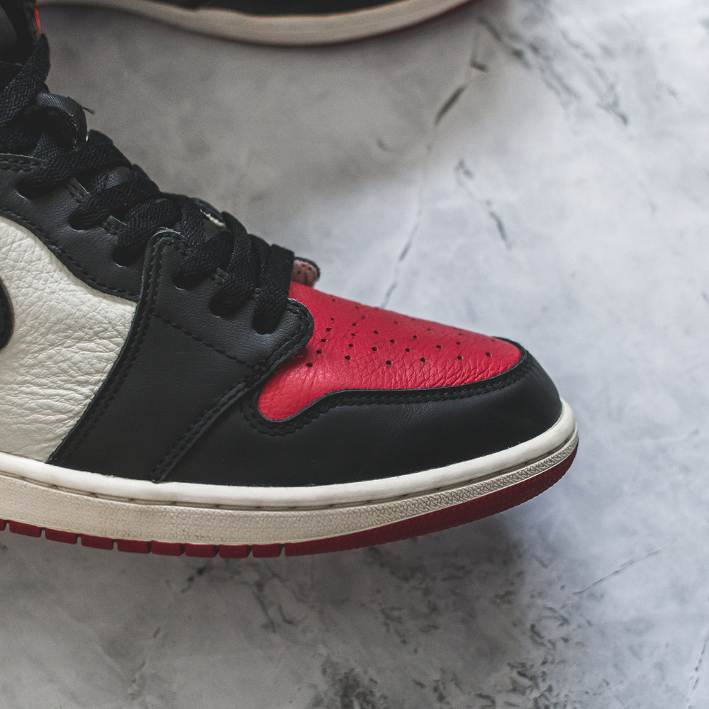 Jordan 1 Retro High OG Bred Toe