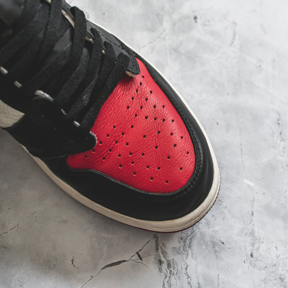 Jordan 1 Retro High OG Bred Toe