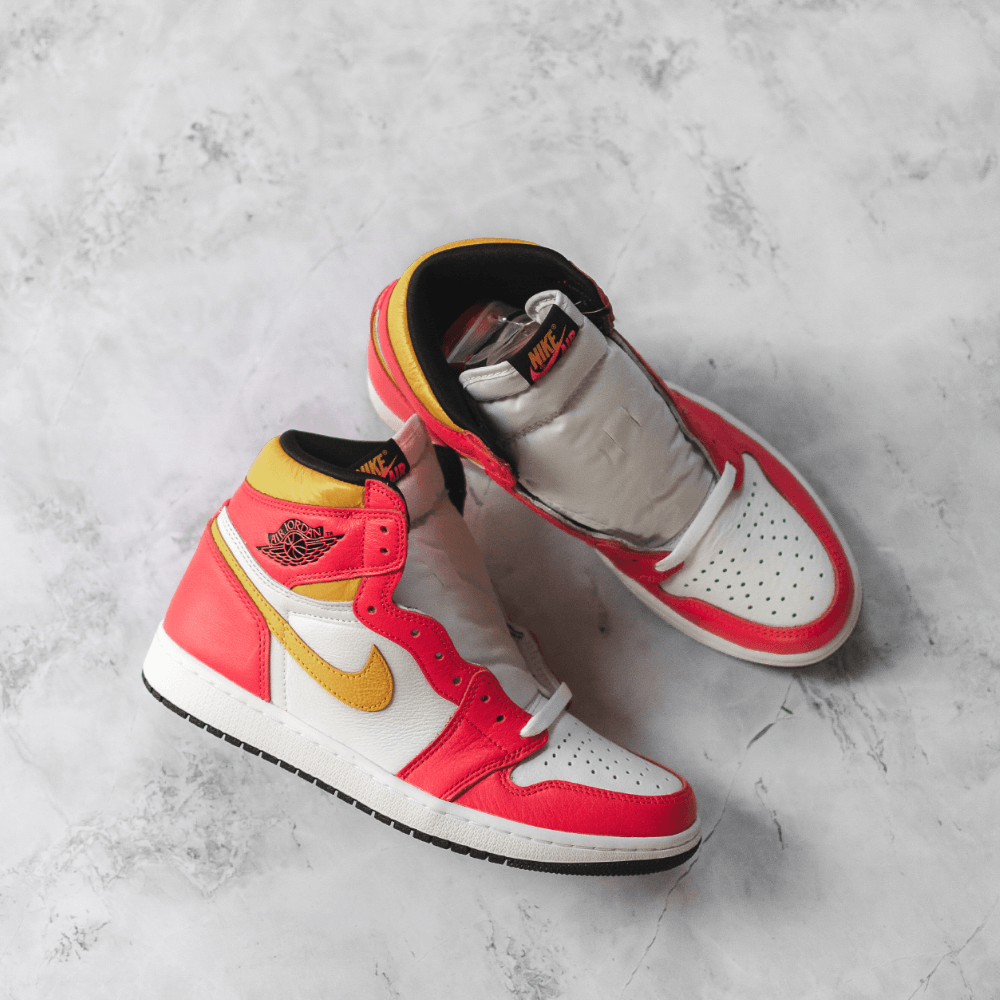 Jordan 1 Retro High OG Light Fusion Red