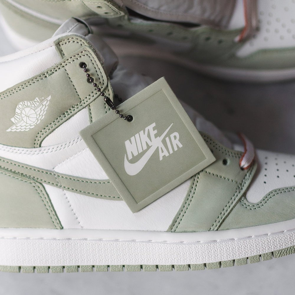 Jordan 1 Retro High OG Seafoam (W)