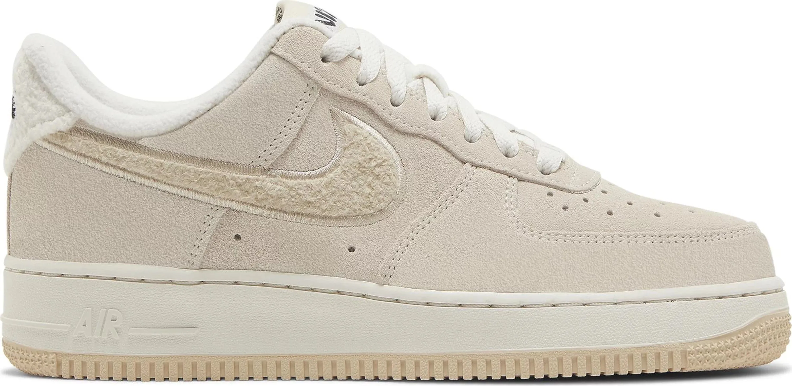 Nike Air Force 1 Low '07 SE Sanddrift Gum Fleece (W)