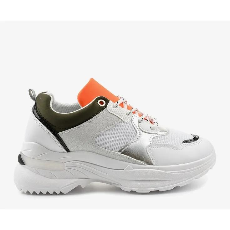 White fashionable sports shoes from Hymeda